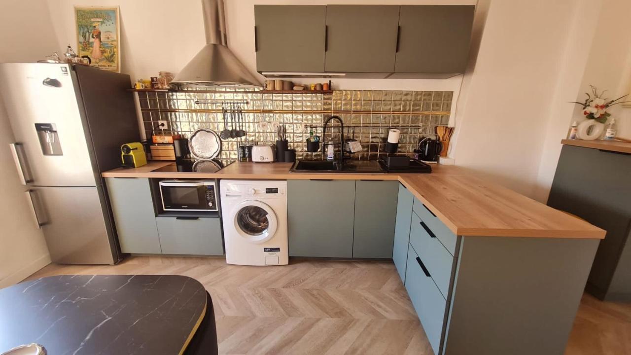 Sunny Apartment With Nice View In History City Center Aix-en-Provence Esterno foto